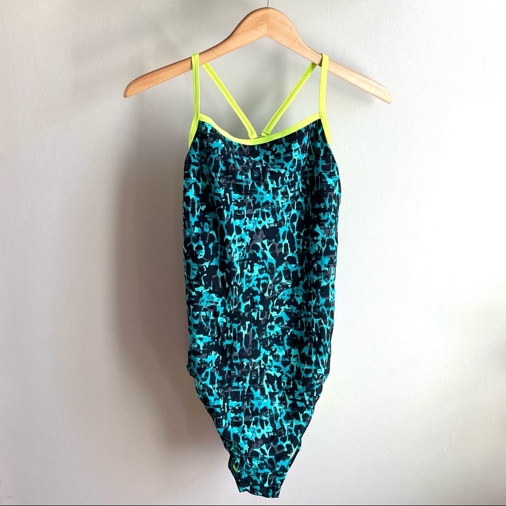 Speedo swimsuit 14 | XL